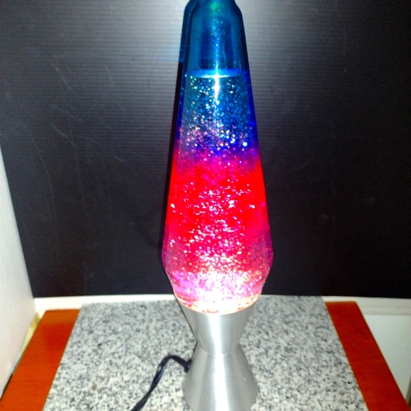 Northern Lites Glitter & Motion Lava Lamp. Blue & Purple. 14.5" Tall. - Picture 4 of 4